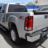 American Central Collision Center - Gallery Image